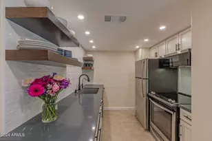 7809 E Valley Vista Dr, Scottsdale, AZ 85250 - Photo 6