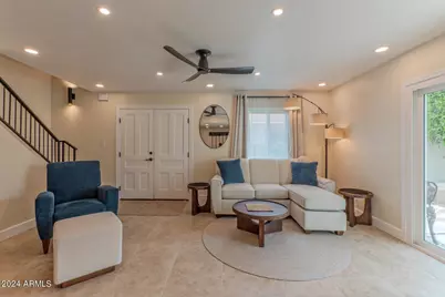 7809 E Valley Vista Drive, Scottsdale, AZ 85250 - Photo 4