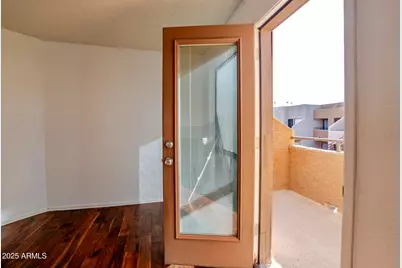 11640 N 51st Avenue N #250, Glendale, AZ 85304 - Photo 8