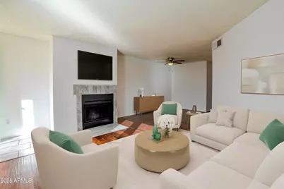 11640 N 51st Avenue N #250, Glendale, AZ 85304 - Photo 4