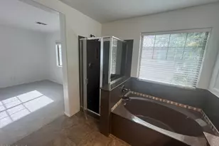 637 S Buena Vista Ave, Gilbert, AZ 85296 - Photo 10