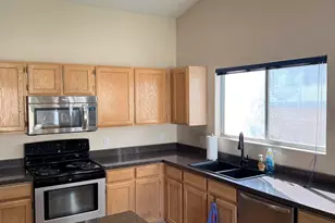 3320 W Melinda Ln, Phoenix, AZ 85027 - Photo 4