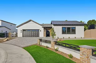 9864 W Black Hill Rd, Peoria, AZ 85383 - Photo 2