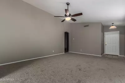 11338 W Austin Thomas Drive, Surprise, AZ 85378 - Photo 8