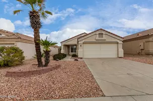 11338 W Austin Thomas Dr, Surprise, AZ 85378 - Photo 1