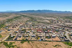 22721 W Mark Ln, Wittmann, AZ 85361 - Photo 12