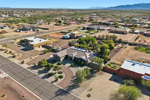 22721 W Mark Ln, Wittmann, AZ 85361 - Photo 2