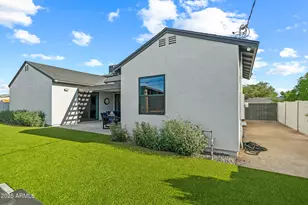 928 E Berridge Ln, Phoenix, AZ 85014 - Photo 52