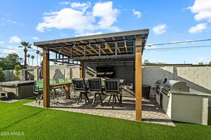 928 E Berridge Ln, Phoenix, AZ 85014 - Photo 62