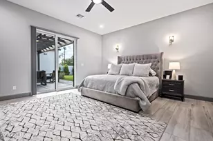 928 E Berridge Ln, Phoenix, AZ 85014 - Photo 18