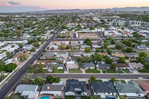 928 E Berridge Ln, Phoenix, AZ 85014 - Photo 98