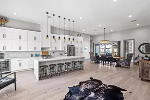 928 E Berridge Ln, Phoenix, AZ 85014 - Photo 12