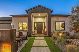 928 E Berridge Ln, Phoenix, AZ 85014 - Photo 70