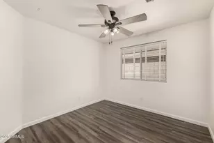 8006 W Salter Dr, Peoria, AZ 85382 - Photo 24