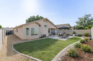 8006 W Salter Dr, Peoria, AZ 85382 - Photo 30