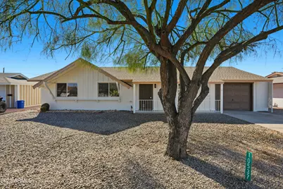 10537 W La Jolla Drive, Sun City, AZ 85351 - Photo 4