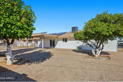 10537 W La Jolla Drive, Sun City, AZ 85351 - Photo 34