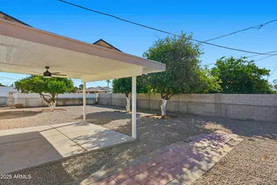 10537 W La Jolla Drive, Sun City, AZ 85351 - Photo 32