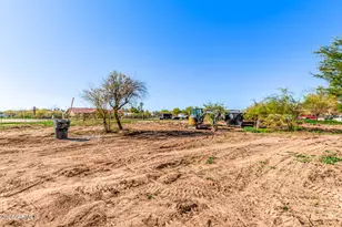 13637 S Watermann Ln, Buckeye, AZ 85326 - Photo 30