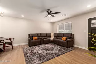 13637 S Watermann Ln, Buckeye, AZ 85326 - Photo 4