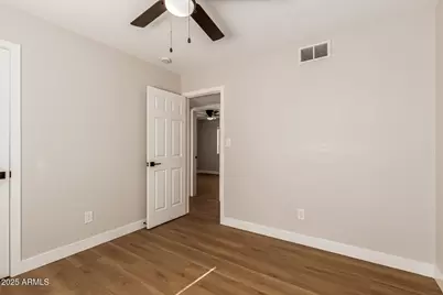 13637 S Watermann Lane, Buckeye, AZ 85326 - Photo 18