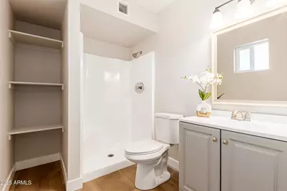 13637 S Watermann Lane, Buckeye, AZ 85326 - Photo 14