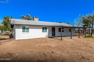 13637 S Watermann Ln, Buckeye, AZ 85326 - Photo 2