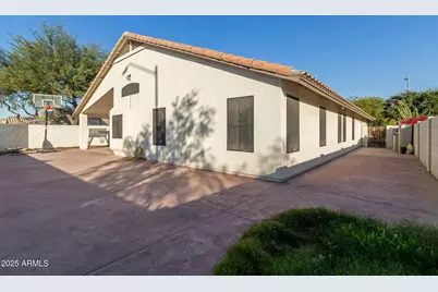 128 N 166th Lane, Goodyear, AZ 85338 - Photo 30