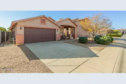 43941 W Griffis Drive, Maricopa, AZ 85138 - Photo 2