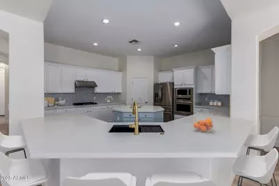 3273 E Oriole Way, Chandler, AZ 85286 - Photo 16