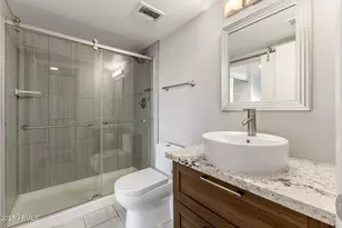 7940 E Camelback Rd, Scottsdale, AZ 85251 - Photo 14