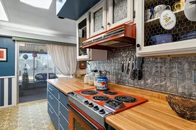 10410 W Campana Drive, Sun City, AZ 85351 - Photo 16