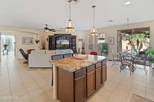 9840 W Echo Ln, Peoria, AZ 85345 - Photo 16