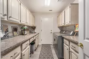 25236 S Flame Tree Dr, Sun Lakes, AZ 85248 - Photo 34