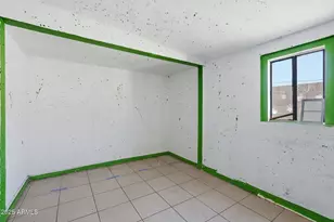 117 W Roeser Rd, Phoenix, AZ 85041 - Photo 26