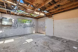 117 W Roeser Rd, Phoenix, AZ 85041 - Photo 30