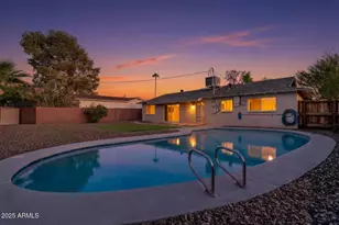 8532 E Sheridan St, Scottsdale, AZ 85257 - Photo 2