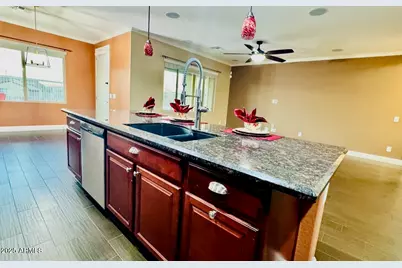 23565 W Hopi Street, Buckeye, AZ 85326 - Photo 8