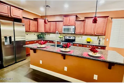 23565 W Hopi Street, Buckeye, AZ 85326 - Photo 10