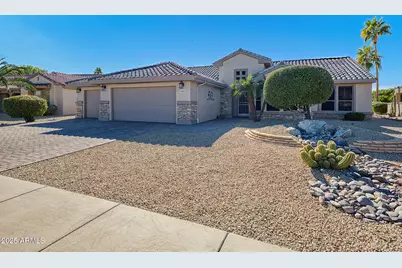 16421 W Desert Wren Court, Surprise, AZ 85374 - Photo 4