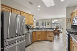 16421 W Desert Wren Ct, Surprise, AZ 85374 - Photo 12