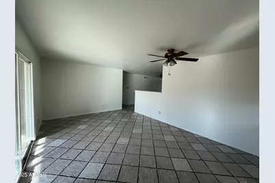 4147 W Diana Avenue, Phoenix, AZ 85051 - Photo 6