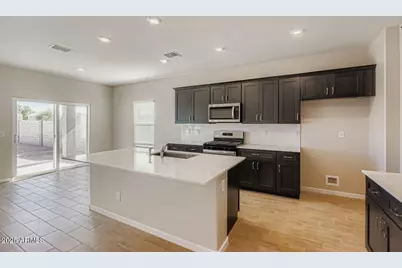 18925 N Avelino Drive, Maricopa, AZ 85138 - Photo 4