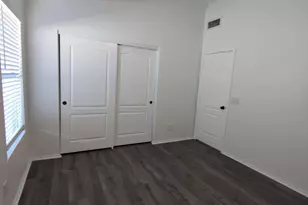 1123 E Constitution Dr, Gilbert, AZ 85296 - Photo 18