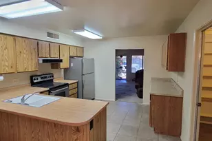 505 N Laveen Dr, Chandler, AZ 85226 - Photo 4