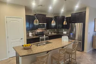 1682 W Blaylock Dr, Phoenix, AZ 85085 - Photo 2