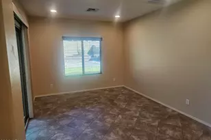 1682 W Blaylock Dr, Phoenix, AZ 85085 - Photo 10