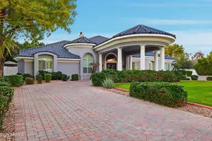 330 N Cloverfield Cir, Litchfield Park, AZ 85340 - Photo 2