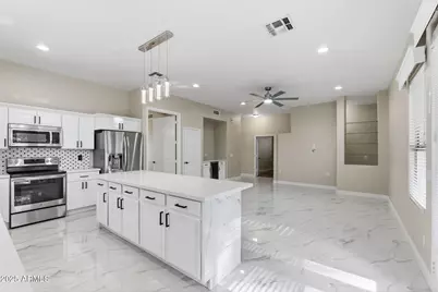 2225 W Olive Way, Chandler, AZ 85248 - Photo 10