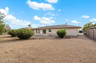 10528 W Tumblewood Dr, Sun City, AZ 85351 - Photo 16